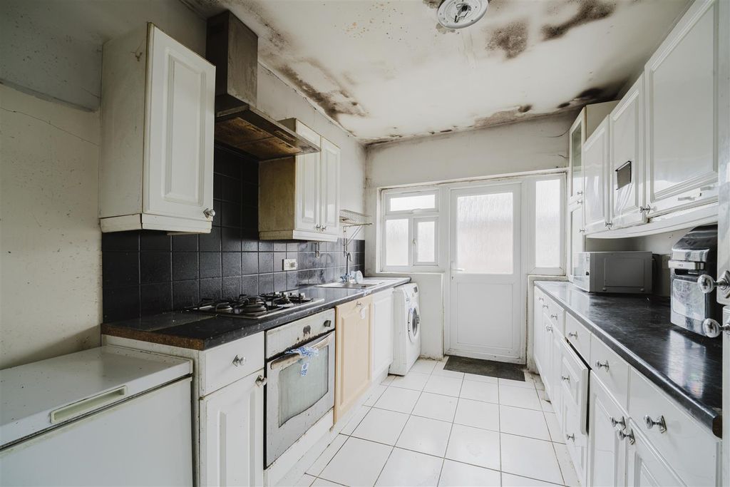 Property photo 3 of 8 Jcphotographystudio.Com-17.Jpg