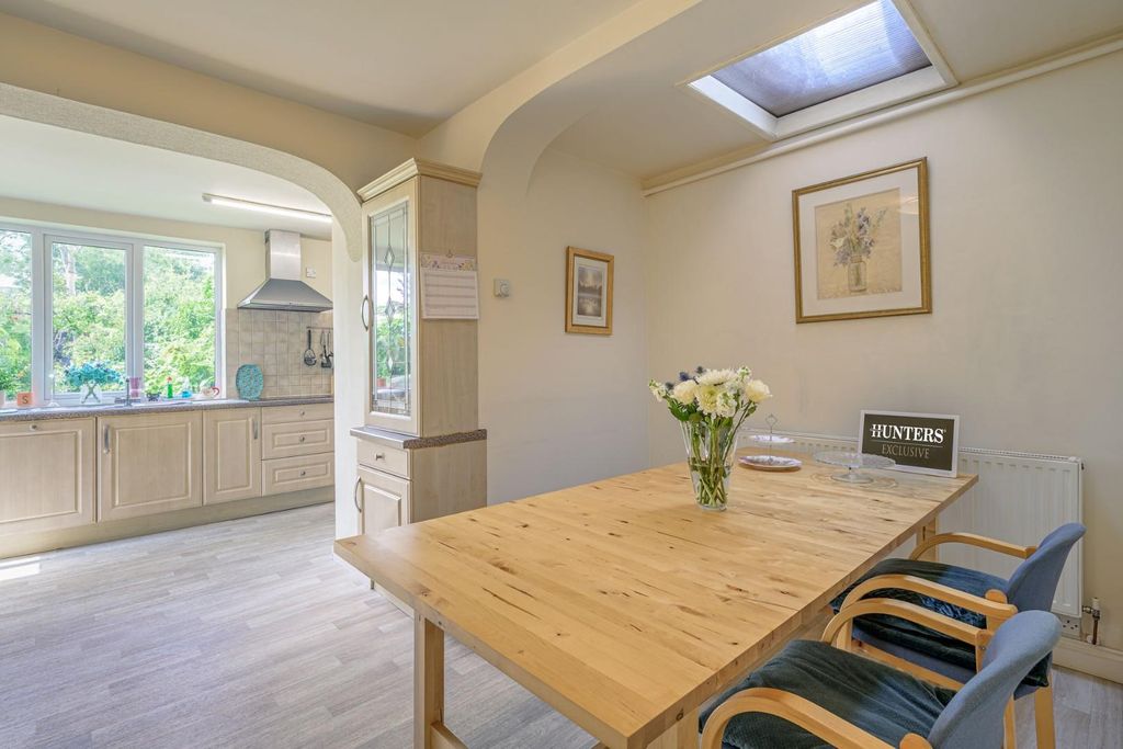 Property photo 3 of 26 Kitchen Dining Room 1