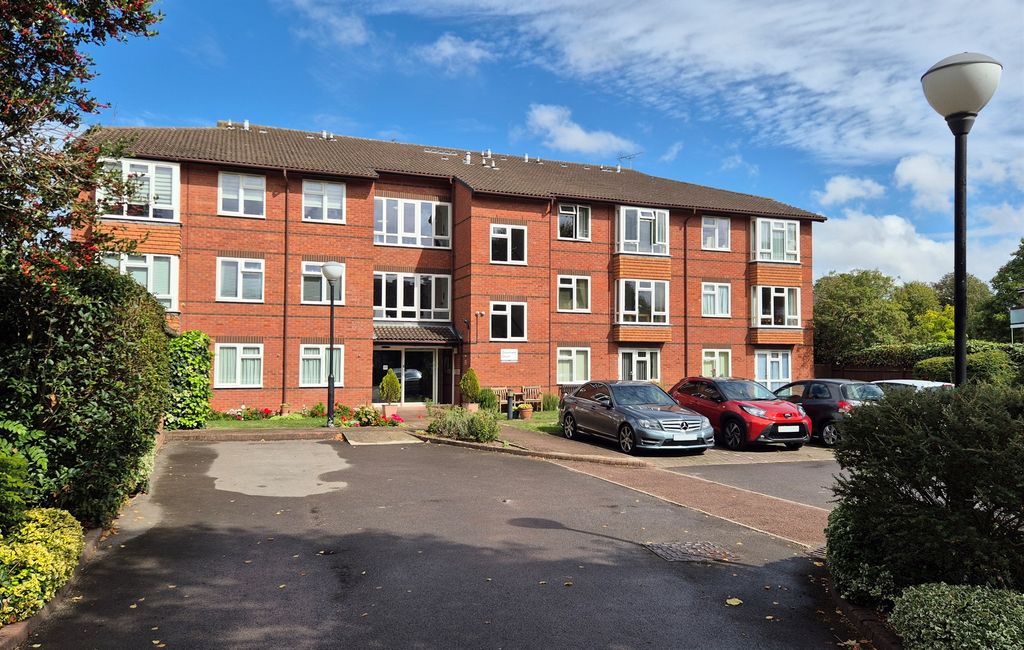 Property photo 1 of 10