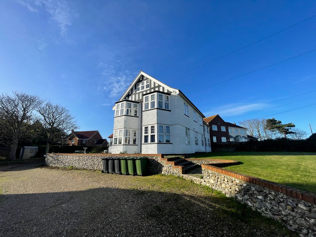 Property photo 1 of 11 Image