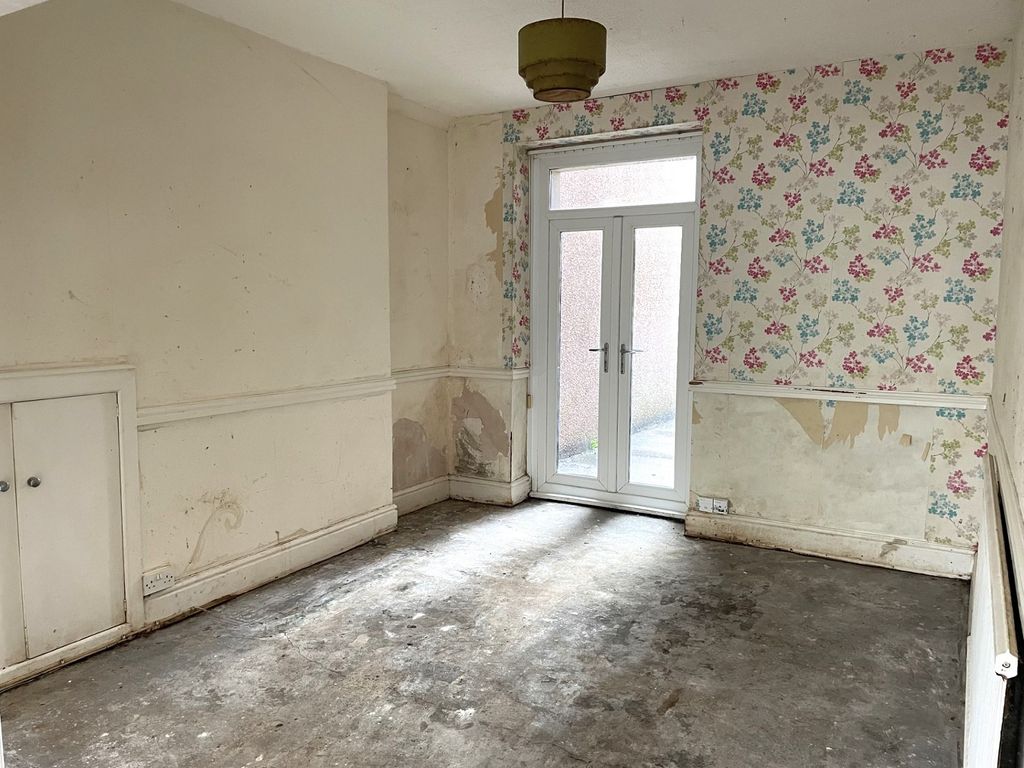 Property photo 3 of 12 Not Specified