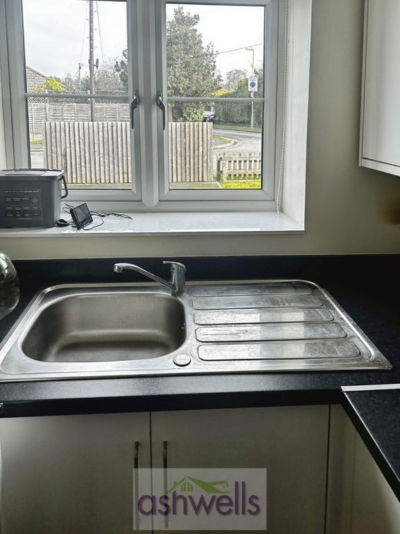 Property photo 3 of 9 Pbox-Img.Jpeg