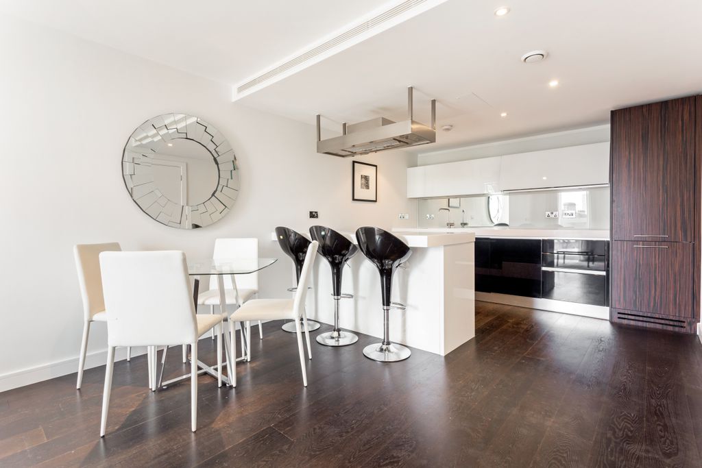 Property photo 3 of 10 2.Jpg