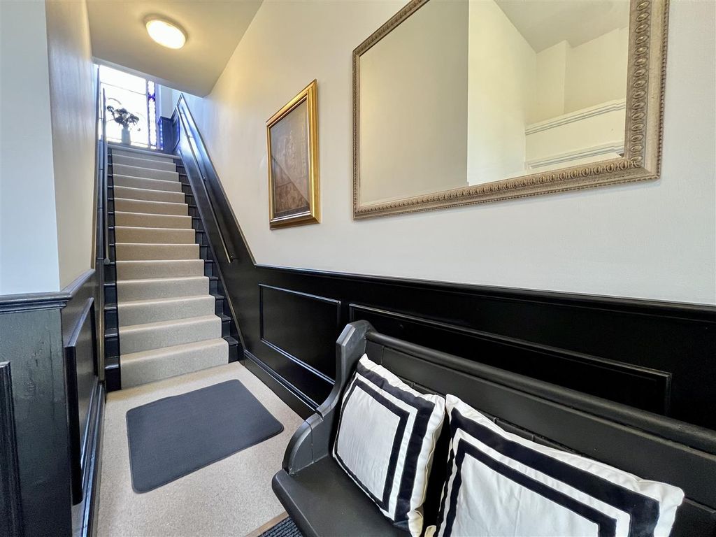 Property photo 2 of 13 Image00004.Jpeg