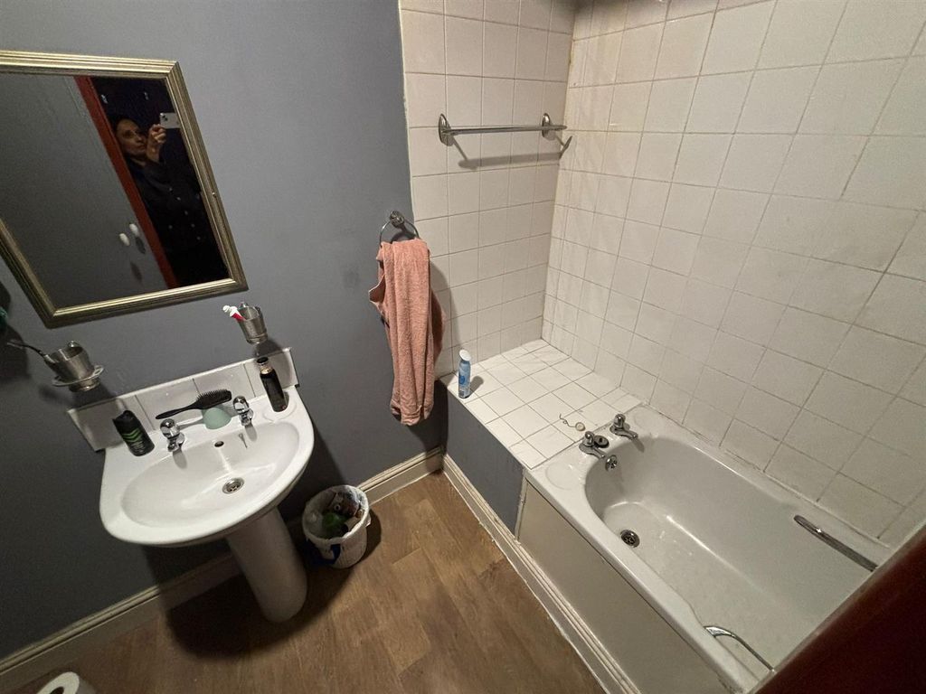 Property photo 2 of 10 Img-20241108-Wa0004.Jpg