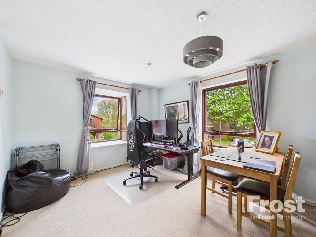 Property photo 3 of 7 Picture No. 13
