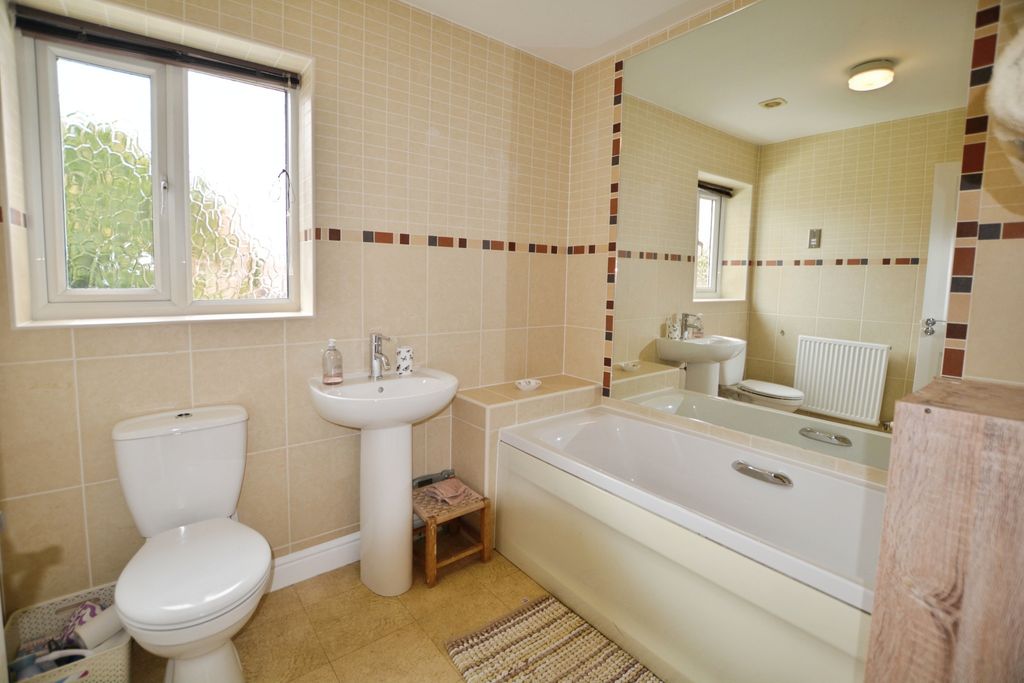 Additional image 14 of 5 bed detached house for saleGilbert Way, Fernwood NG24