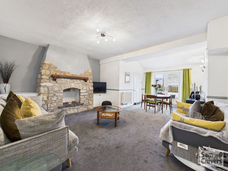 Property photo 2 of 19 Photo 4