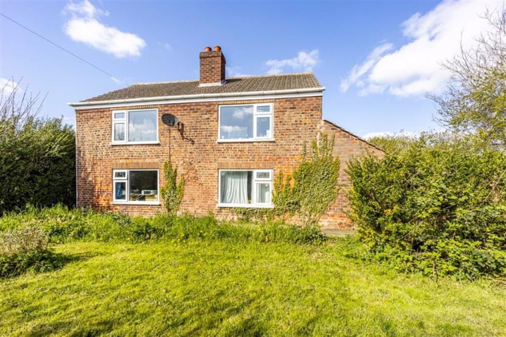 Property photo 1 of 25
