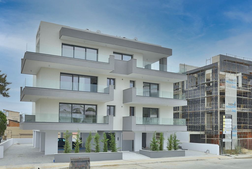 Property photo 2 of 2