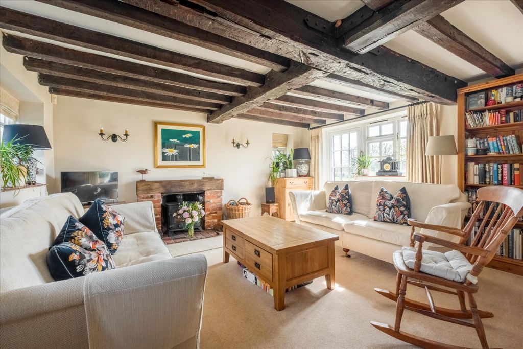 Property photo 2 of 25 Image