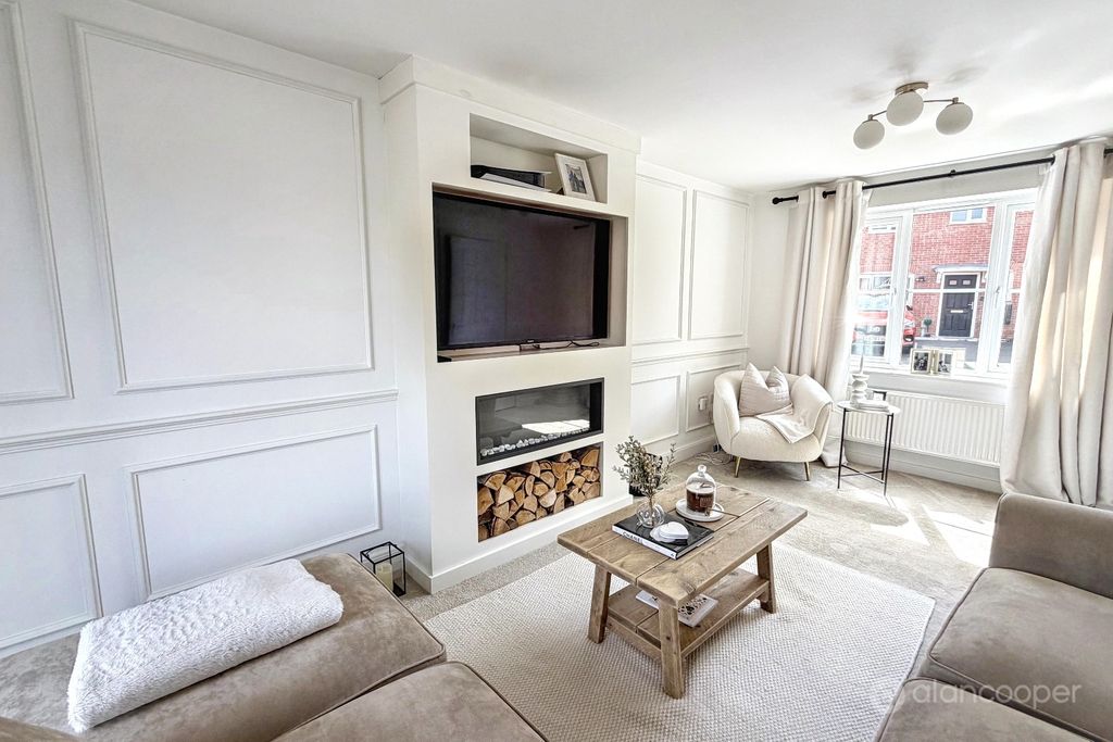 Property photo 2 of 17 5389173