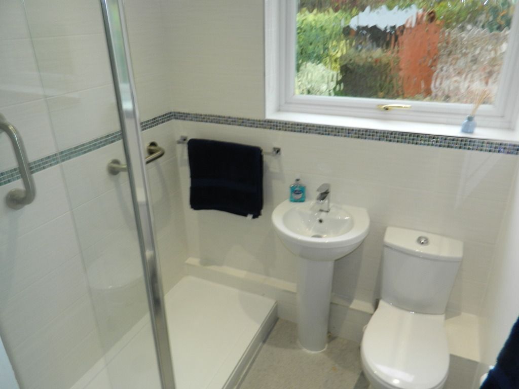 Property photo 3 of 12 Shower Room
