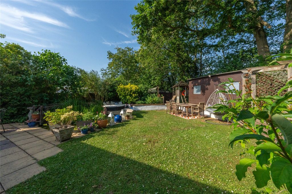 Property photo 2 of 23 Picture No. 04