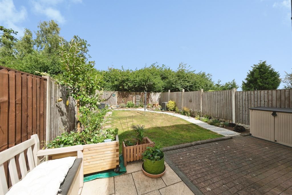 Property photo 2 of 13