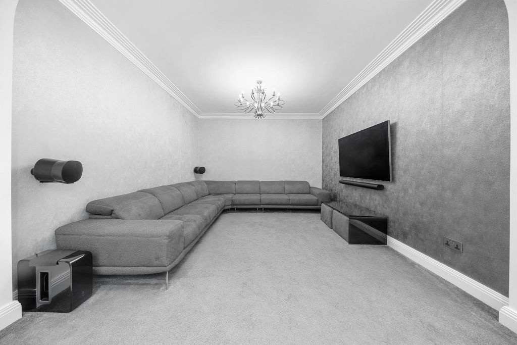 Property photo 3 of 38 _W6B7422.Jpg