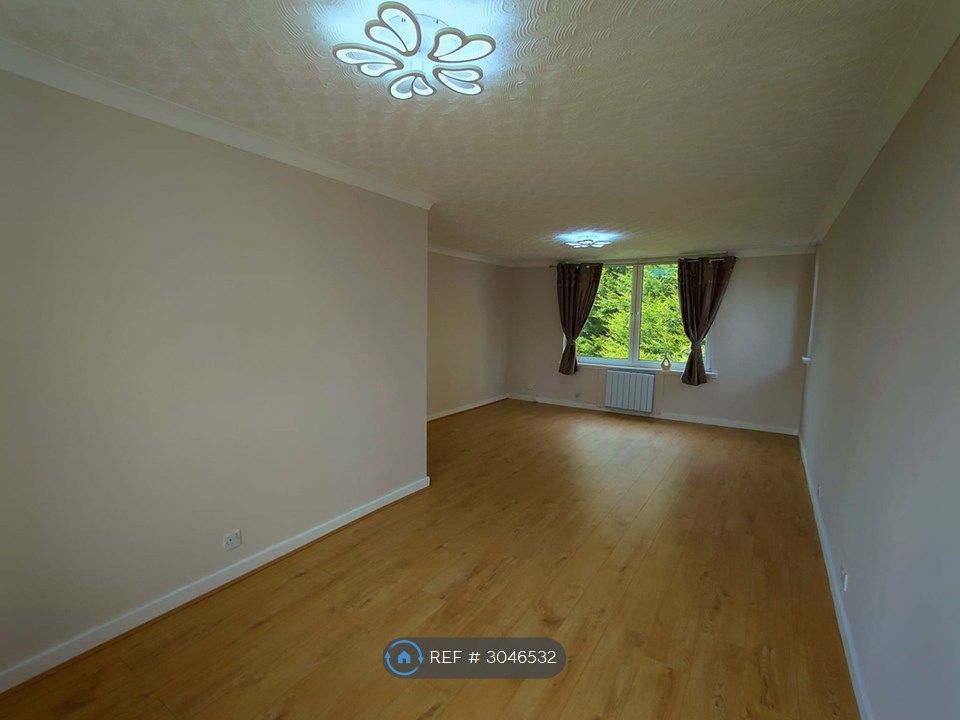 Property photo 1 of 28