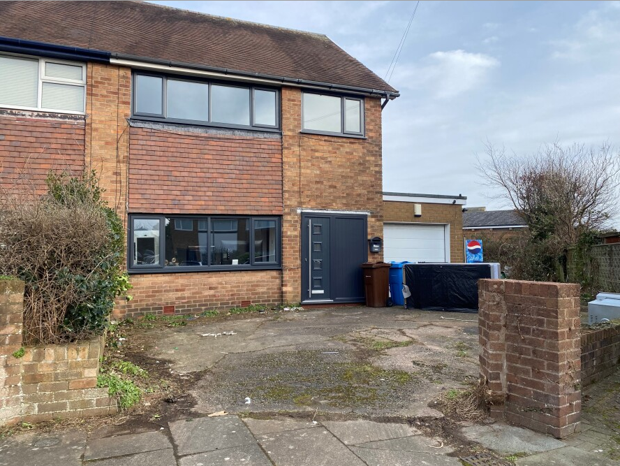 Property photo 1 of 1