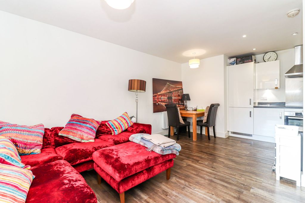 Property photo 3 of 15