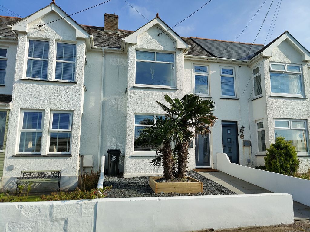 Property photo 1 of 33 External