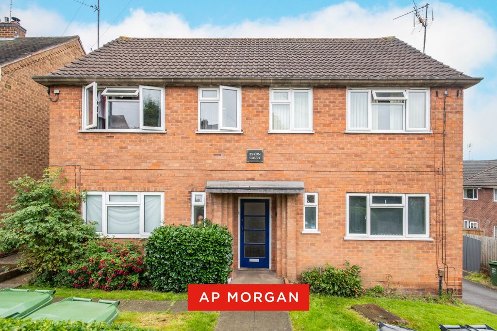 Property photo 1 of 9 Picture No. 11