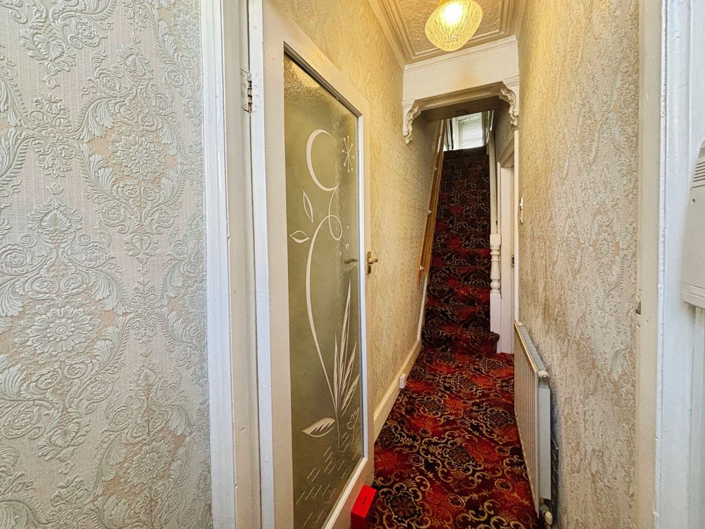 Property photo 2 of 14 2