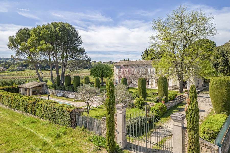 Property photo 2 of 30