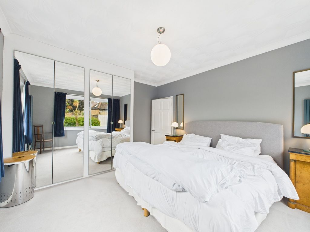 Property photo 1 of 41 4476022