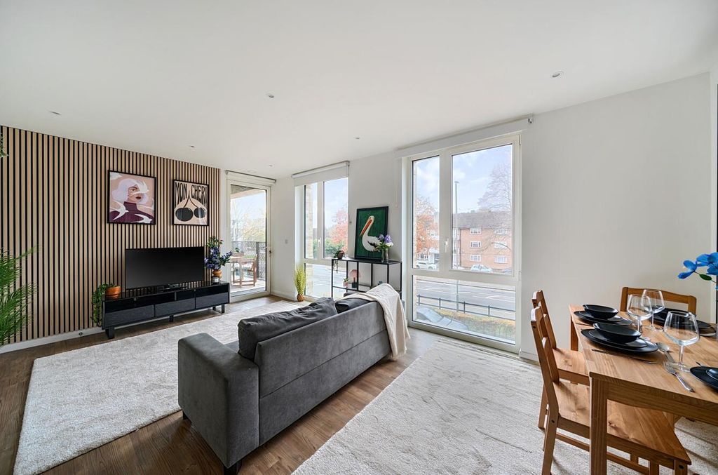 Property photo 3 of 10 Davidson Frost-Wellings, Dfw, Welford Court, Edgwa