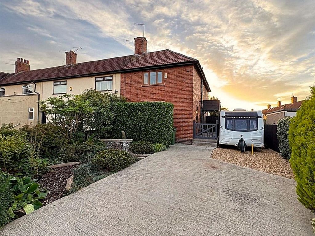 Property photo 1 of 33