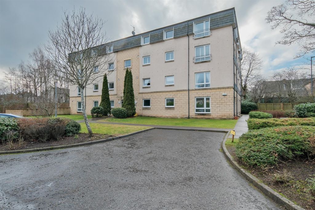 Property photo 1 of 37 034-7 May Gardens, Wishaw ML2 7Pb.Jpg