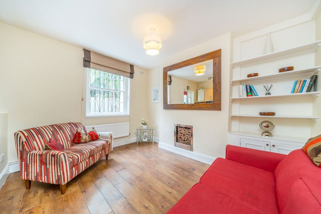Property photo 2 of 7