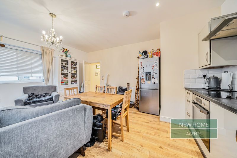 Property photo 3 of 15 Photo 7