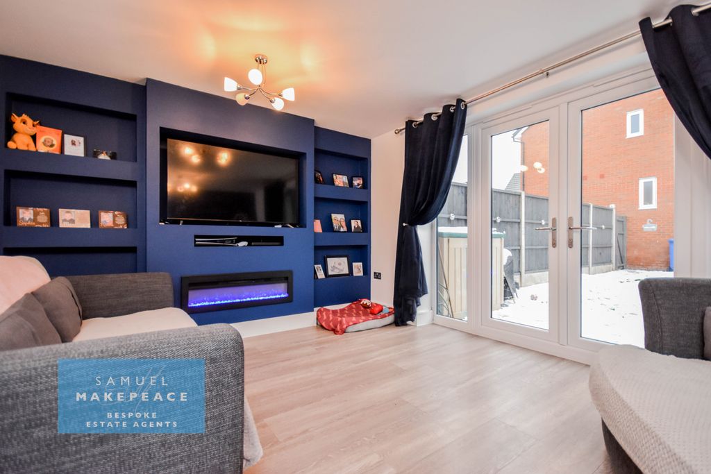 Property photo 2 of 18 Gallery