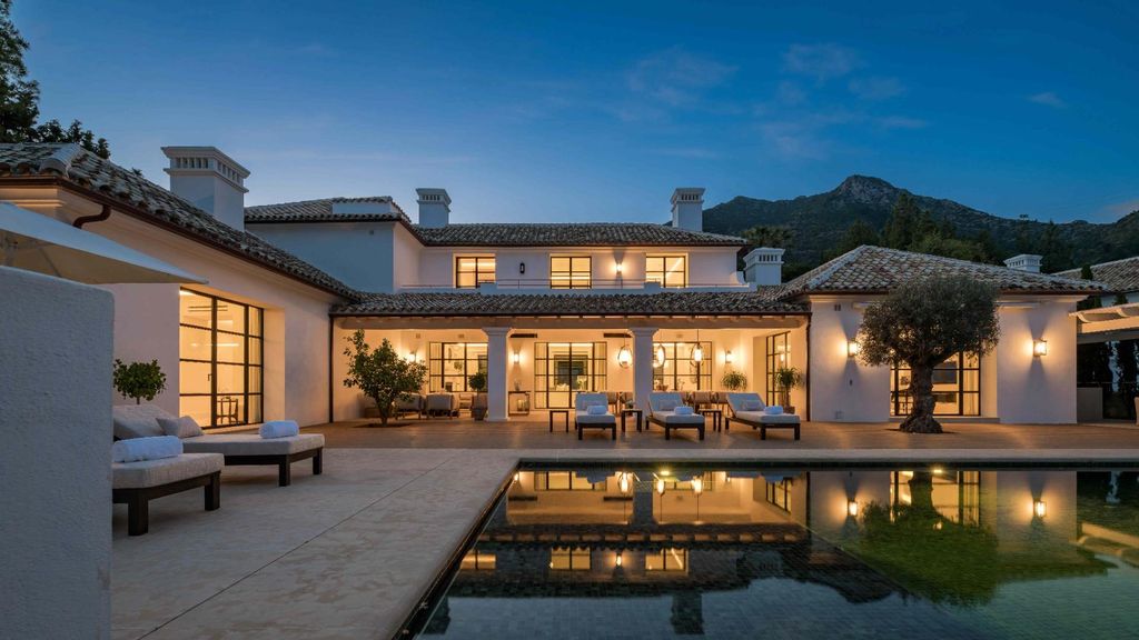 Property photo 2 of 56