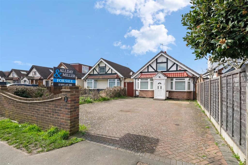 Property photo 1 of 13