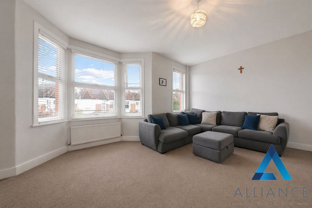 Property photo 3 of 13 Picture No. 06