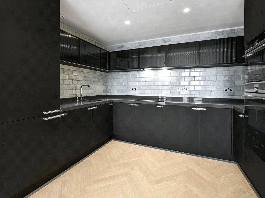 Property photo 3 of 6 Picture No. 04