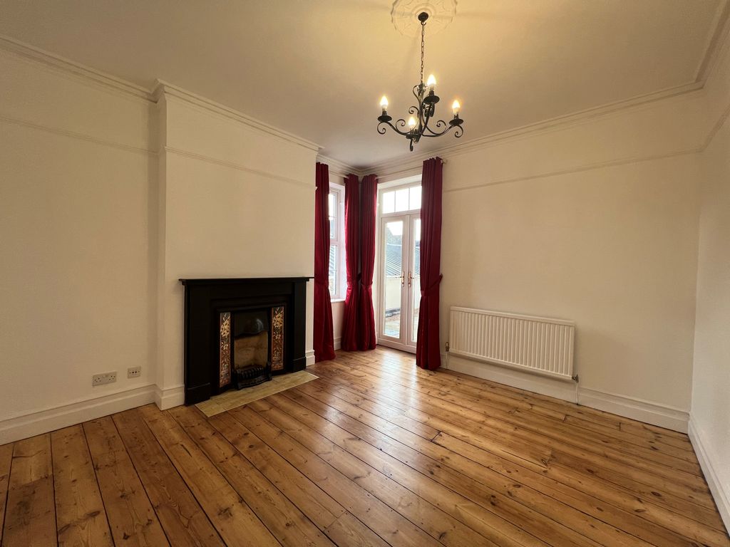 Property photo 3 of 16 Reception Room
