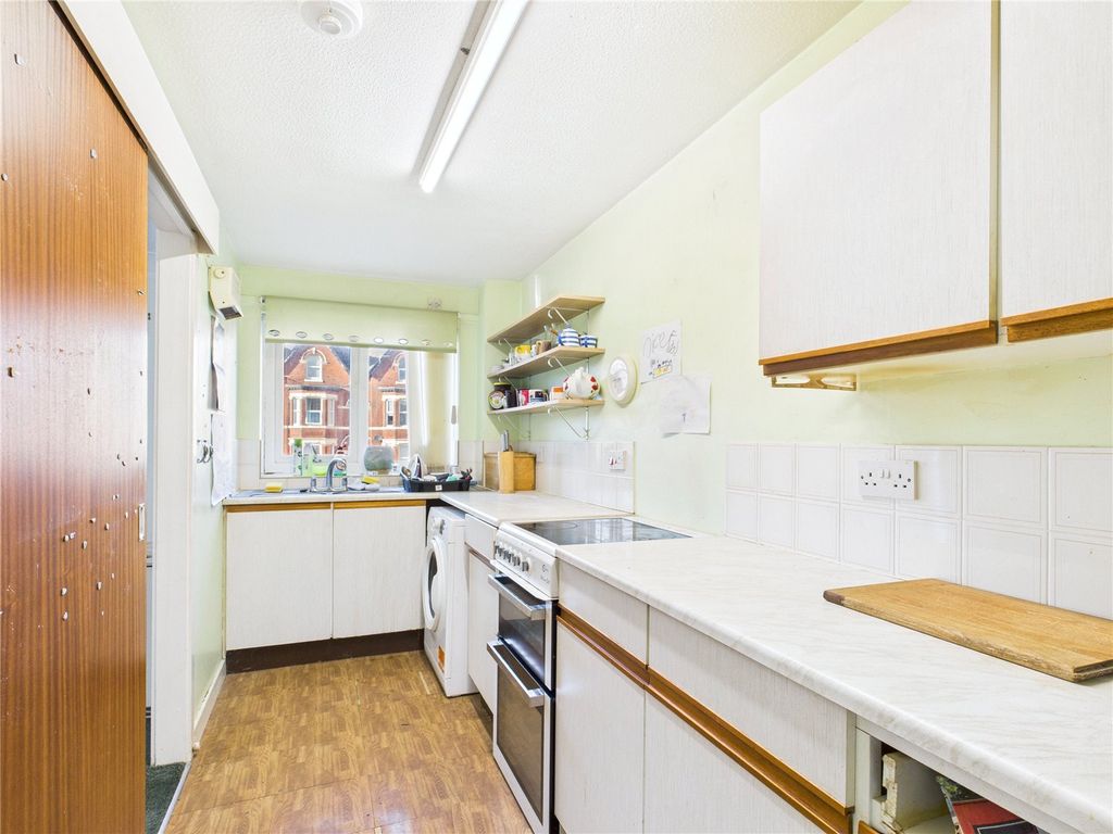 Property photo 3 of 11 Picture No. 02