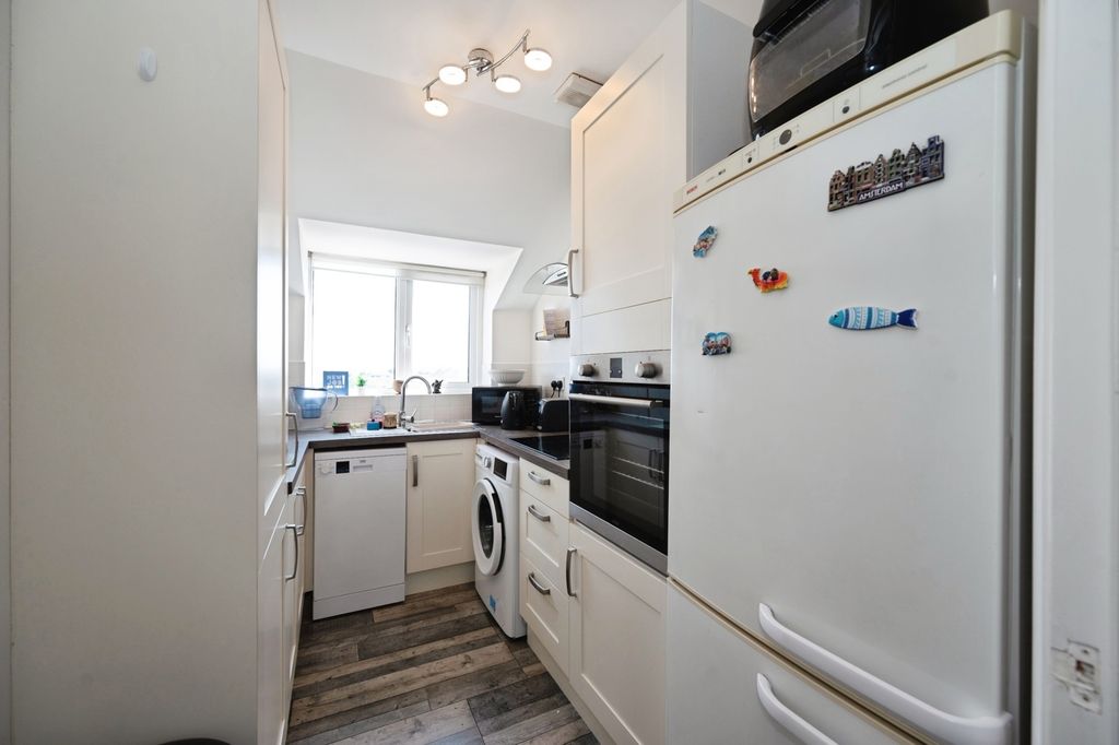 Property photo 3 of 19 Pbox-Img.Jpg