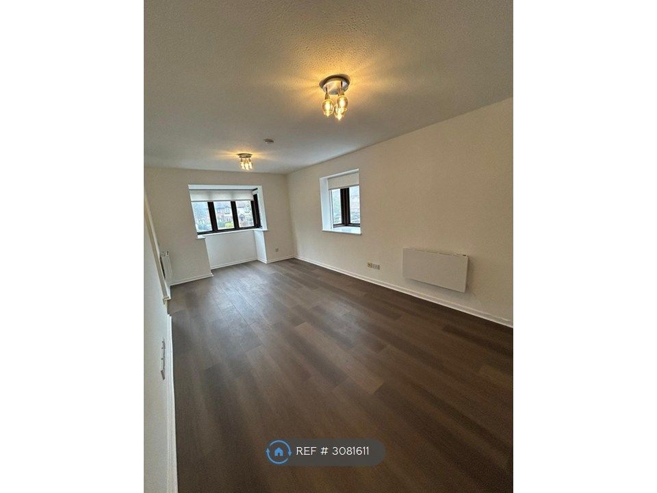 Property photo 2 of 15 Lounge/Dining Room