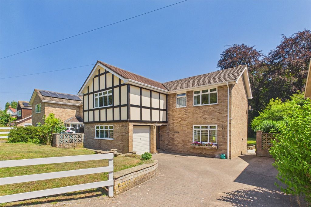 Property photo 1 of 31 Picture No. 01