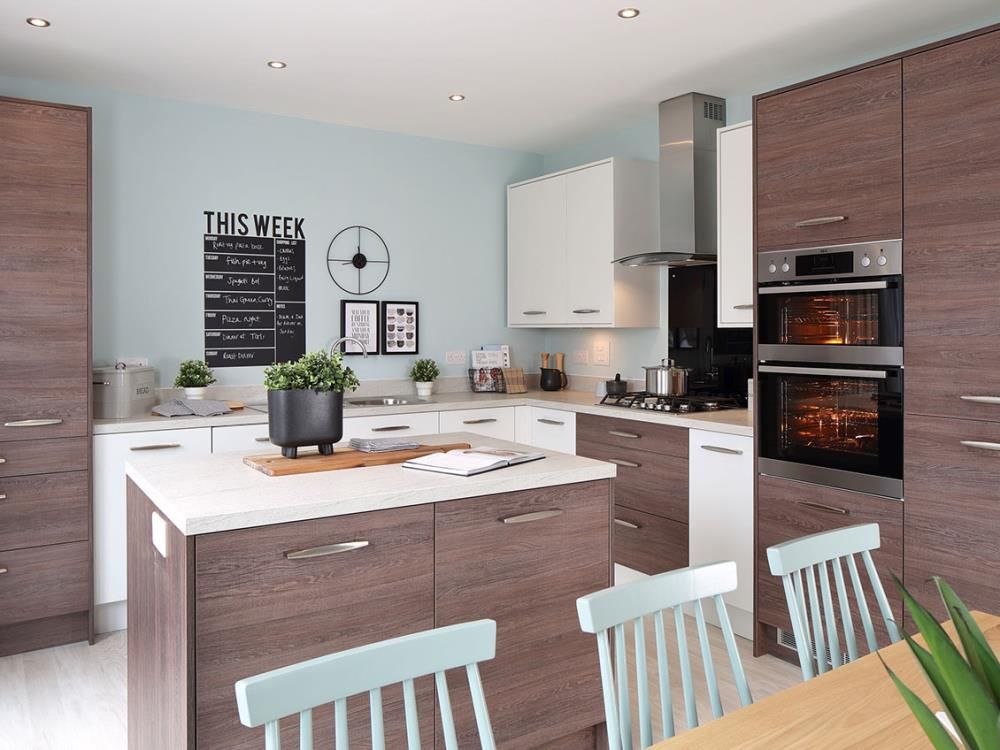 Property photo 2 of 6 Kitchen Of The Warwick, A 3 Bedroom House
