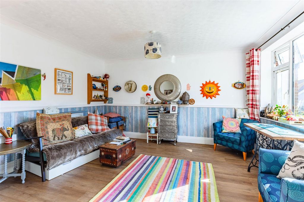 Property photo 3 of 12 Living Room (1).Jpg