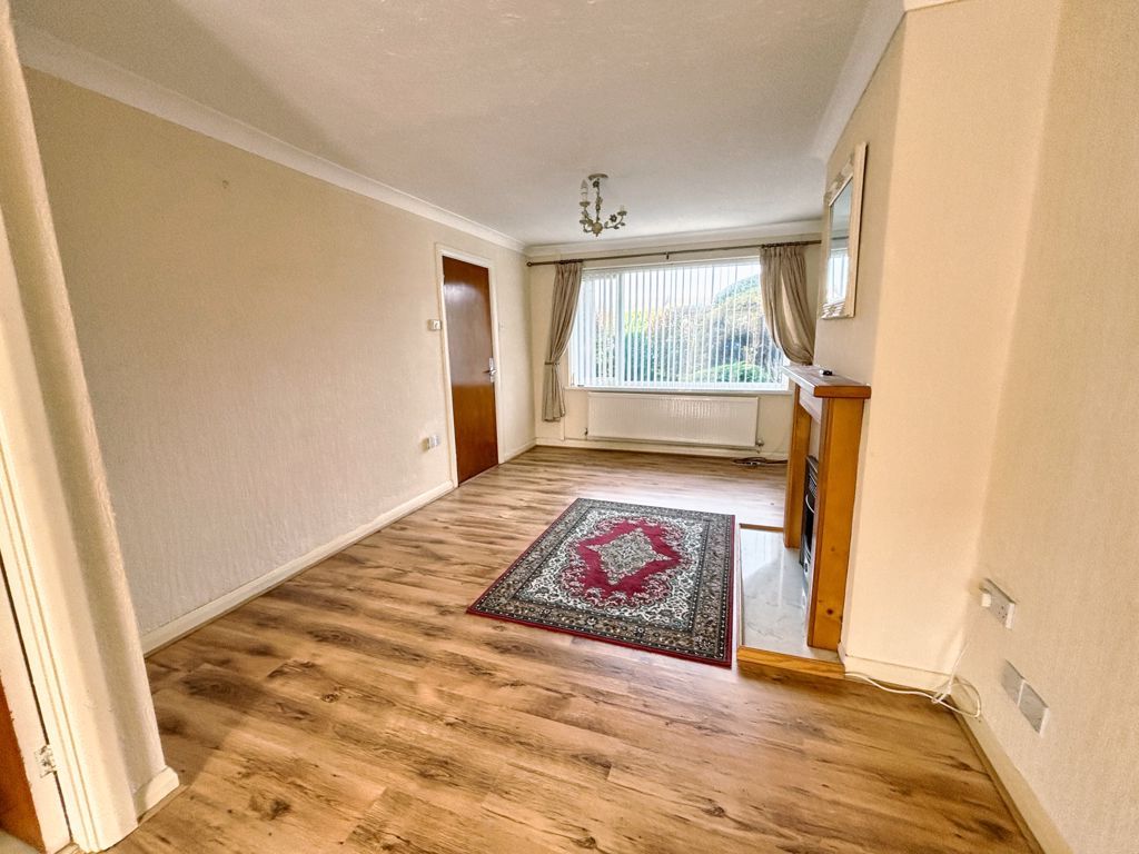 Property photo 3 of 17 Photo 15