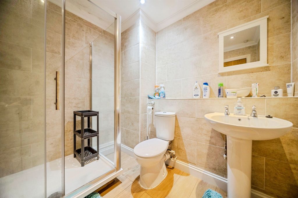 Additional image 15 of 3 bed flat for saleNorth Row, Milton Keynes MK9