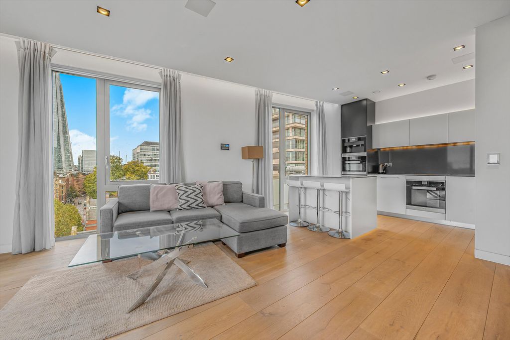 Property photo 3 of 12 Image