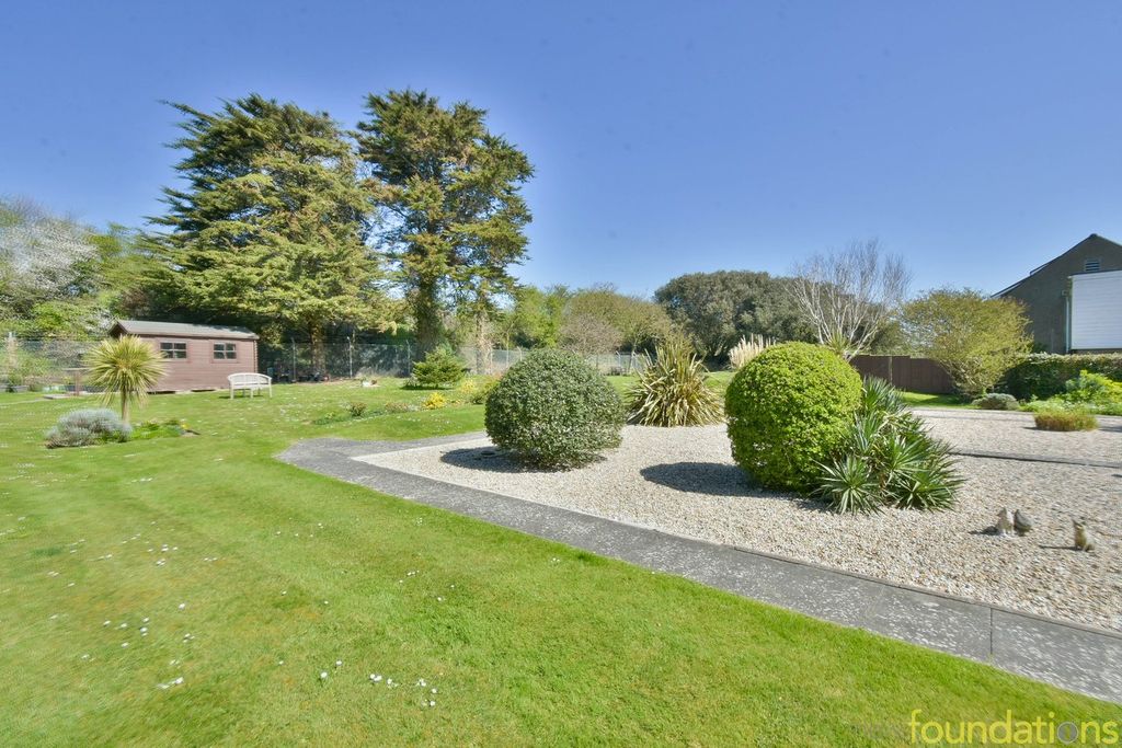 Property photo 3 of 15