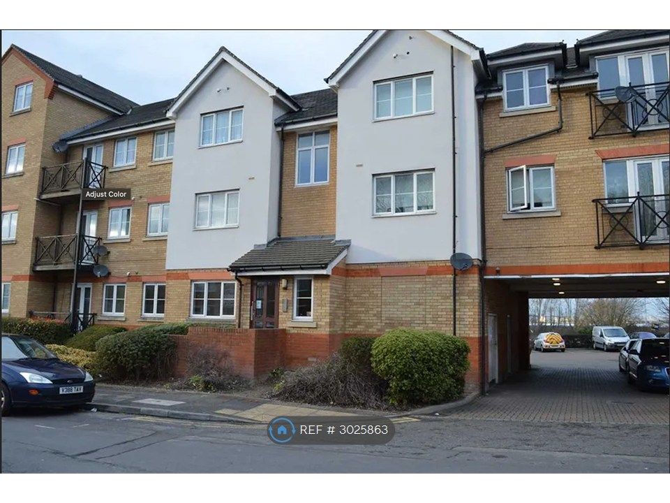 Property photo 1 of 17 Front Of Building